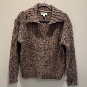Evereve Brown V-Neck Cable Sweater